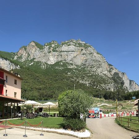 Hotel Ciclamino Pietramurata Exteriér fotografie